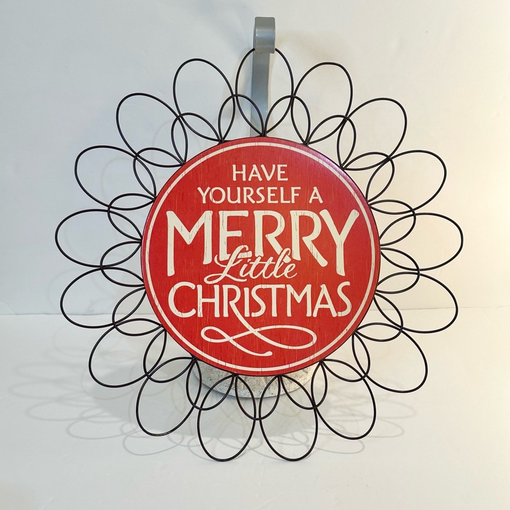 🎄🌟HP🌟NWOT Hallmark Have Yourself a Merry Little Christmas Metal Hanging Sign